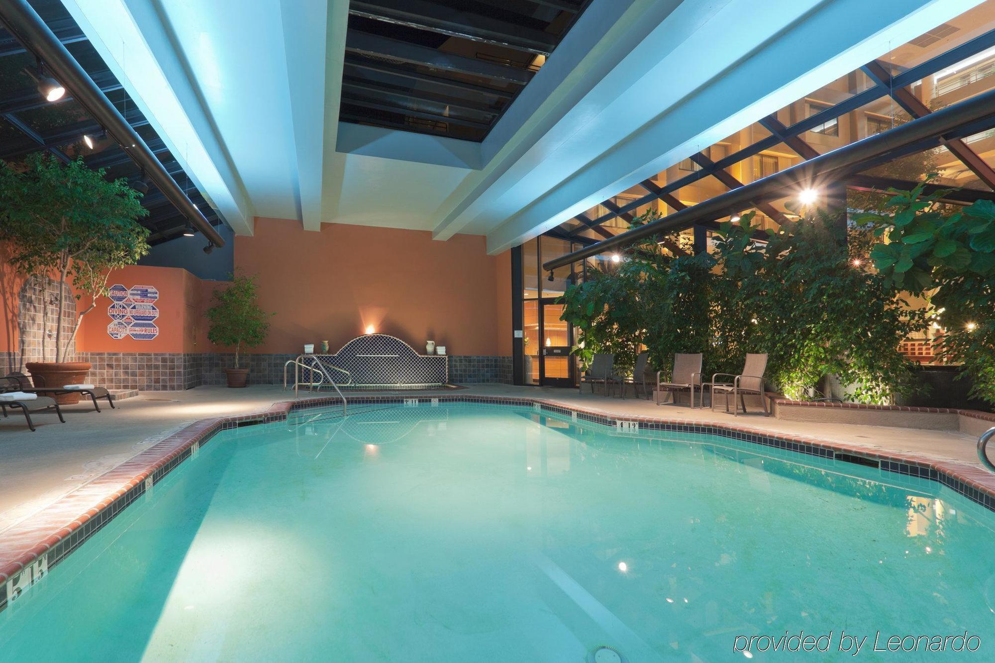 Hotel Crowne Plaza Foster City-san Mateo By Ihg 4*